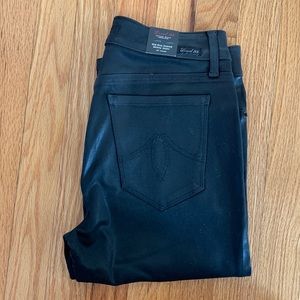 Level 99 super sexy black coated skinny jeans